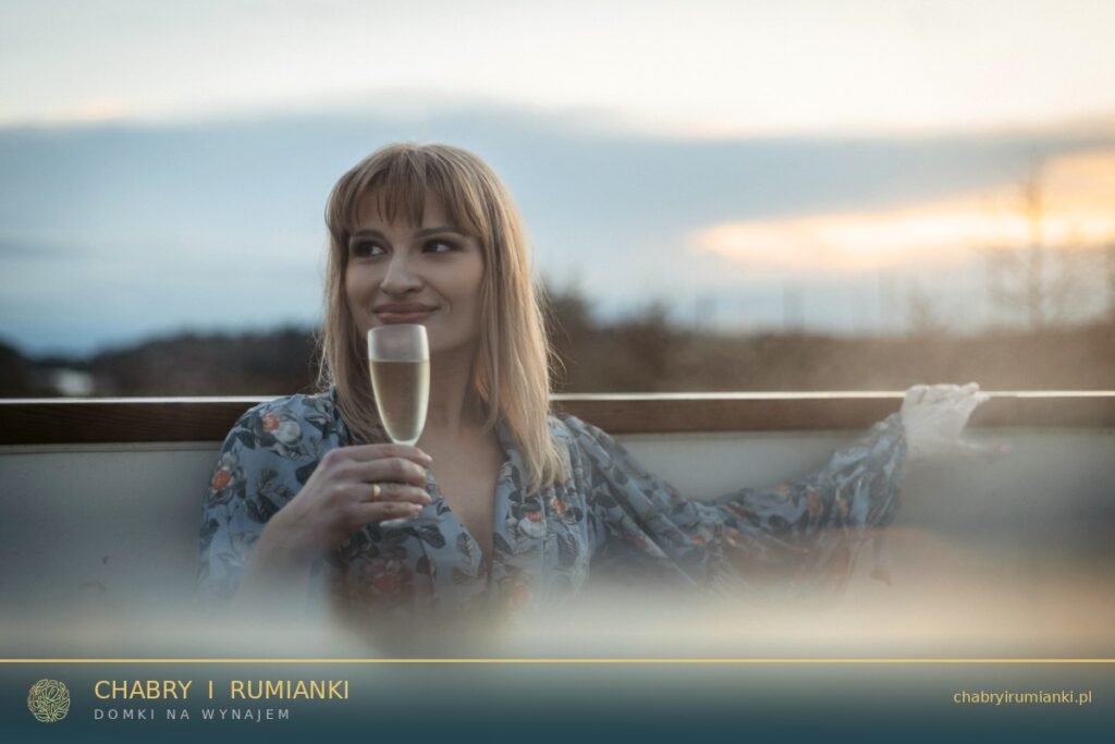 Luksusowe domki na Kaszubach — jacuzzi, sauna i basen kryty (V–X)
