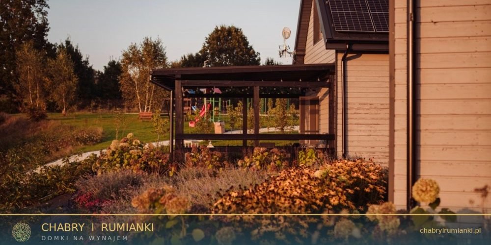 Drewniane domki z jacuzzi na Kaszubach — Chabry i Rumianki