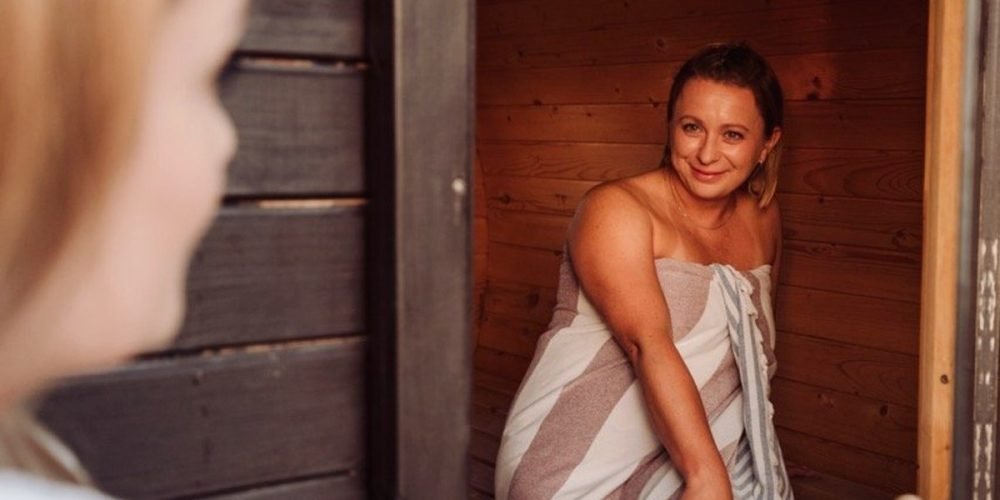 Slow life na Kaszubach — domek na końcu polnej drogi, las i cisza